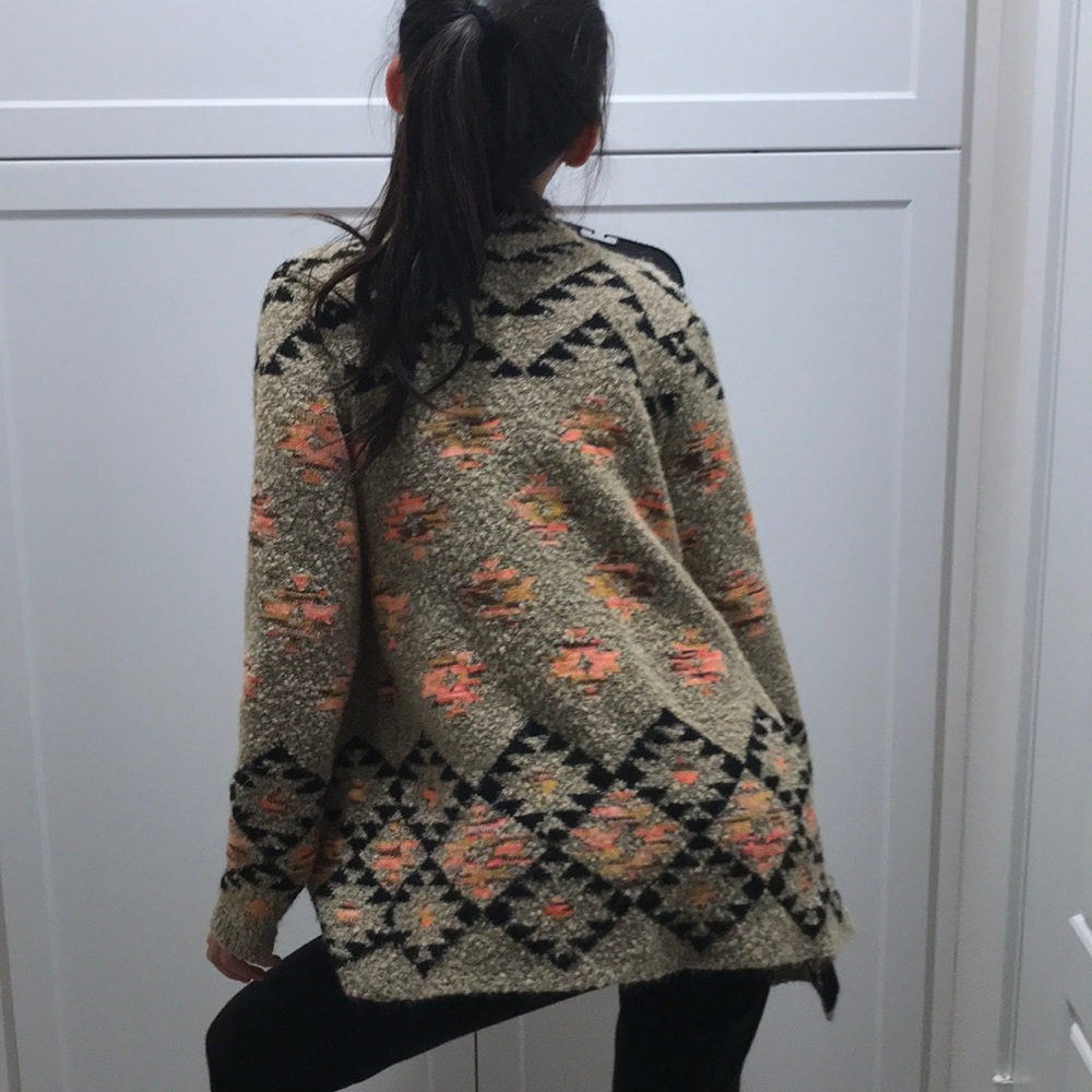 Cardigan - Picture 3 of 3